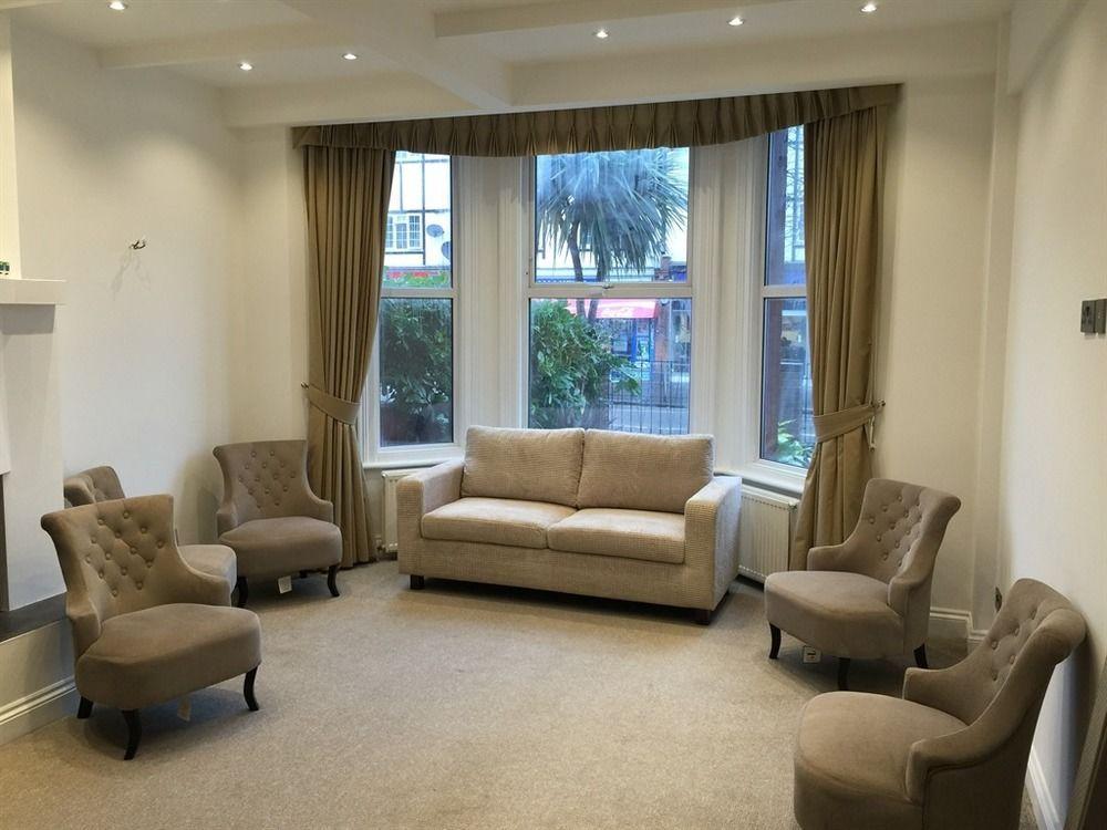 Acton Hill Hotel Ealing Dış mekan fotoğraf