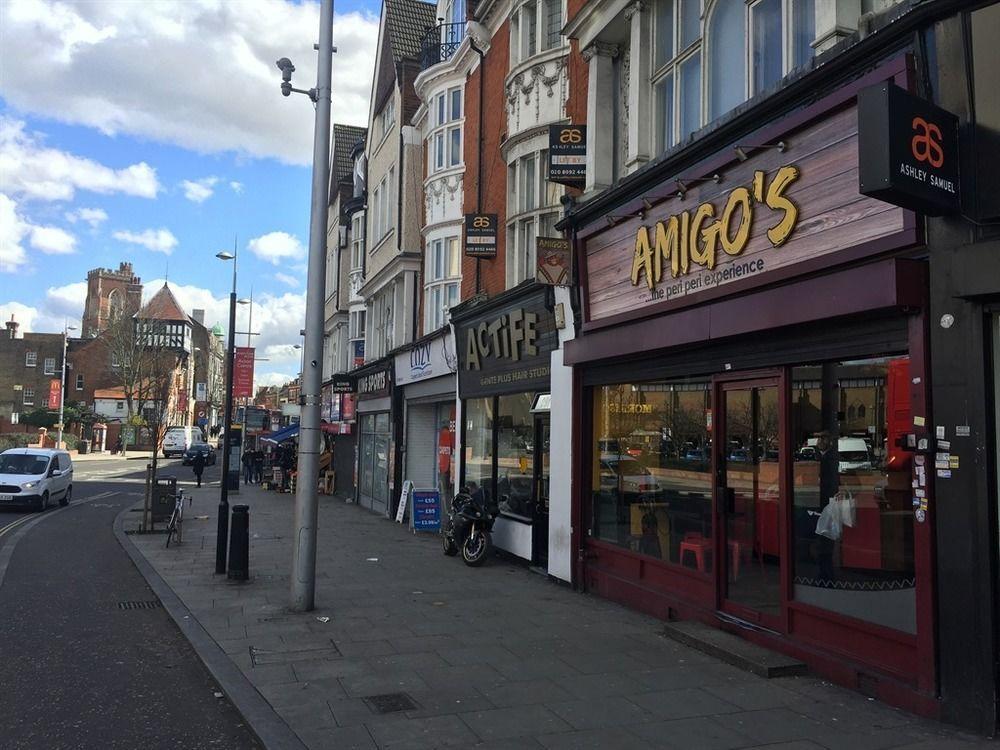 Acton Hill Hotel Ealing Dış mekan fotoğraf