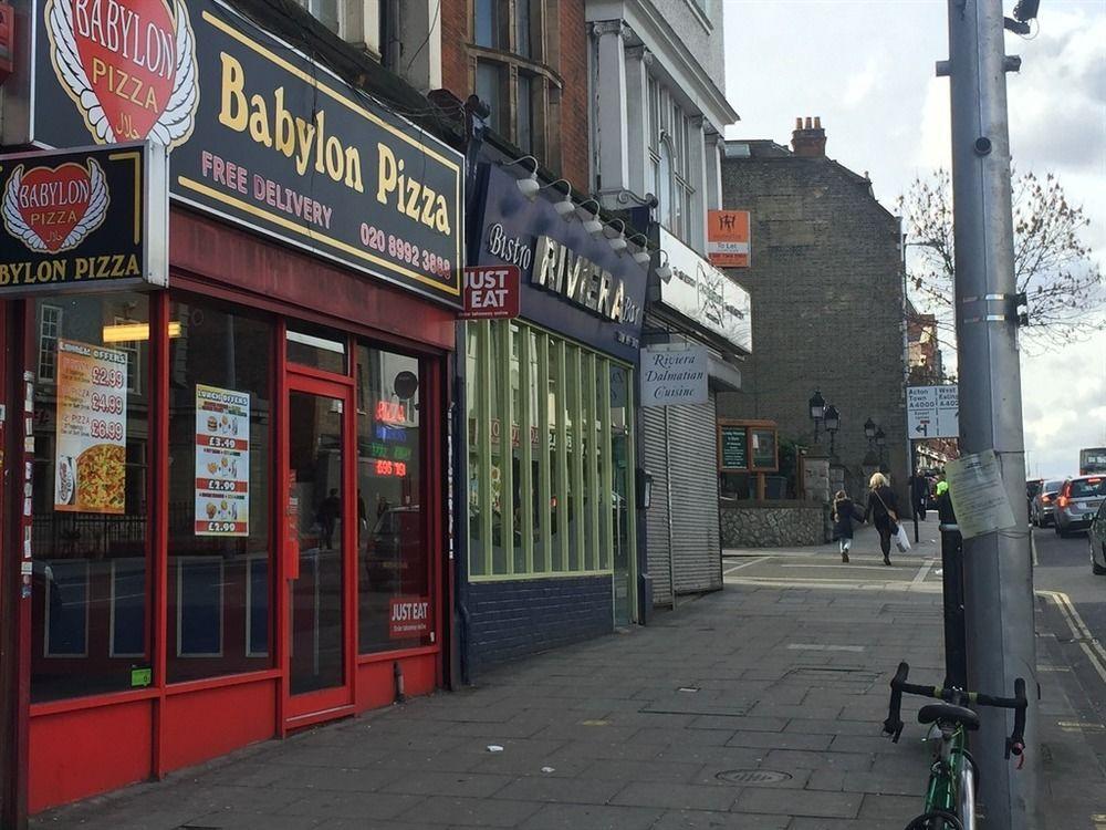 Acton Hill Hotel Ealing Dış mekan fotoğraf