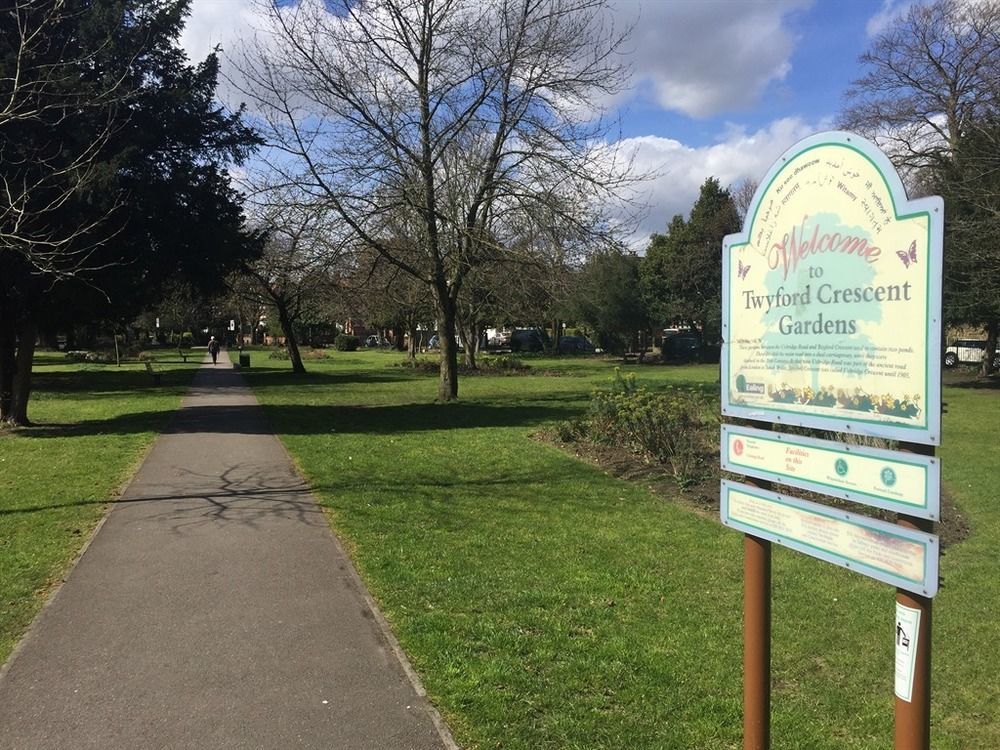 Acton Hill Hotel Ealing Dış mekan fotoğraf