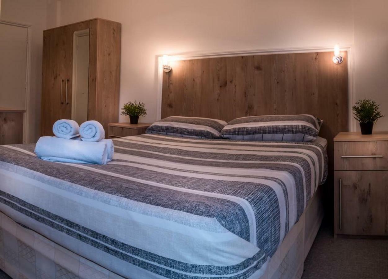 Acton Hill Hotel Ealing Dış mekan fotoğraf